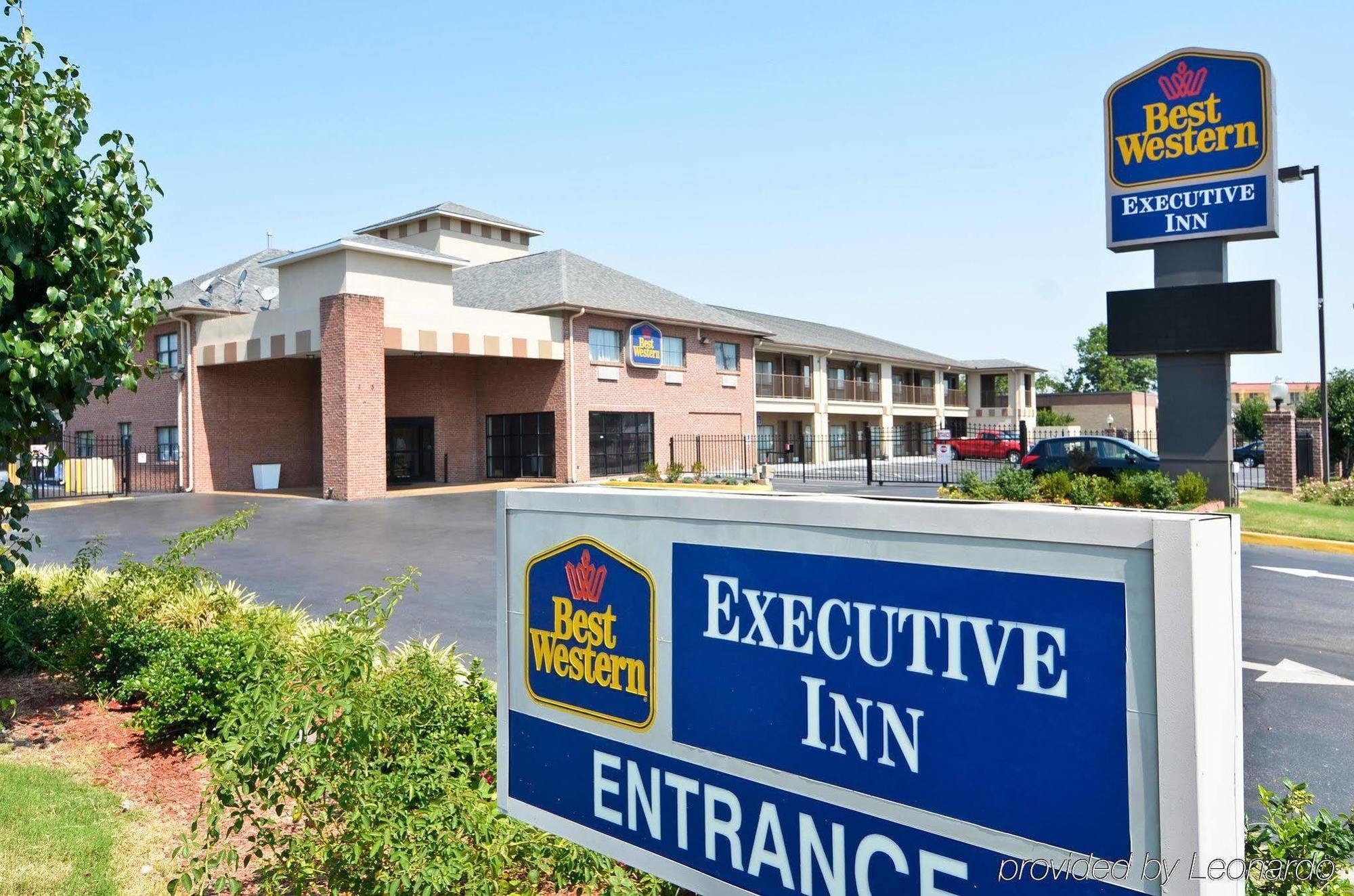 Quality Inn Airport I-240 Memphis Exterior photo
